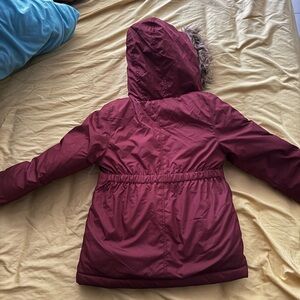 Kids snow jacket size 5T